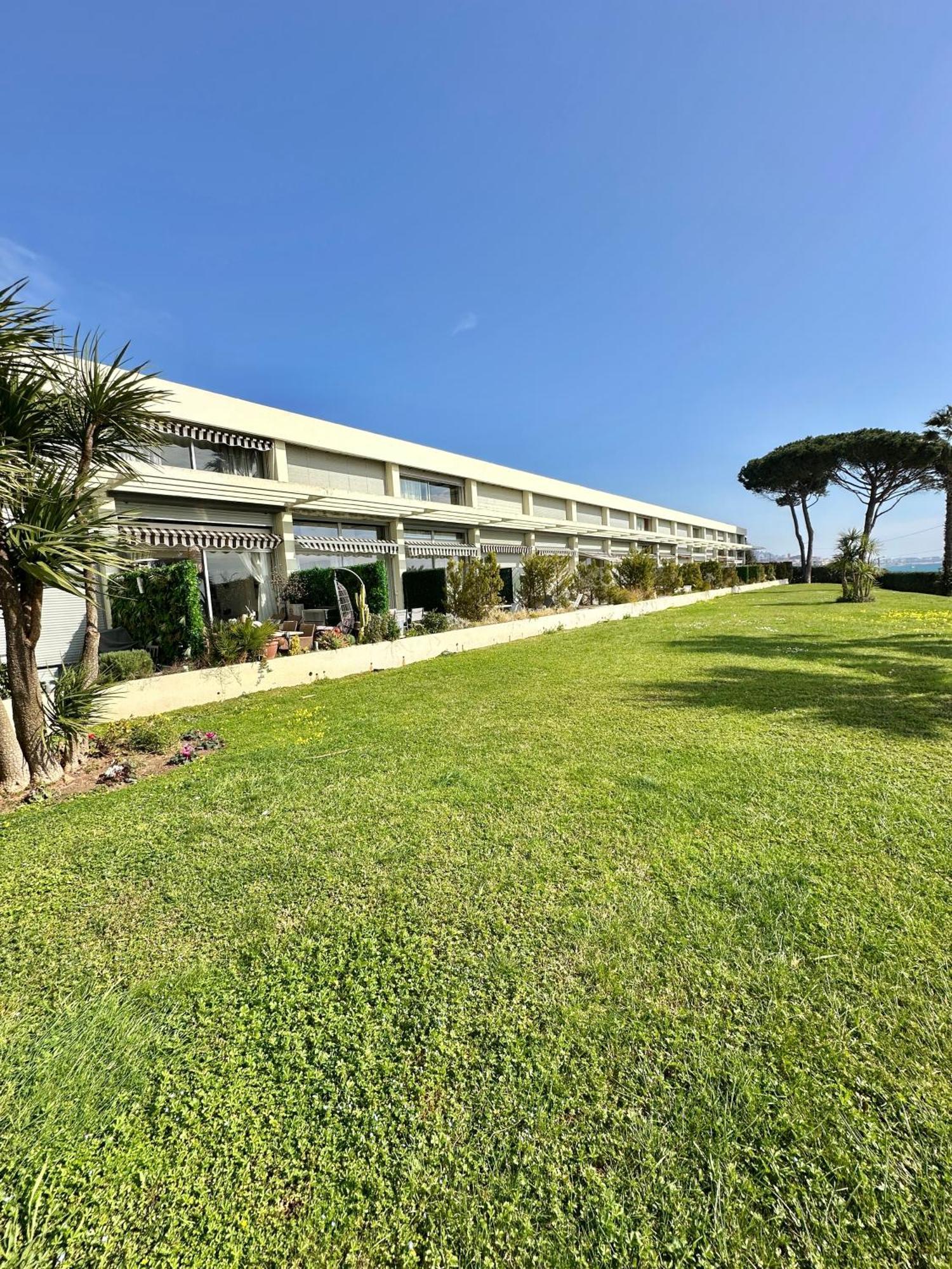 Duplex Bord De - Clim - Terrasse Vue - Parking Gratuit Apartment