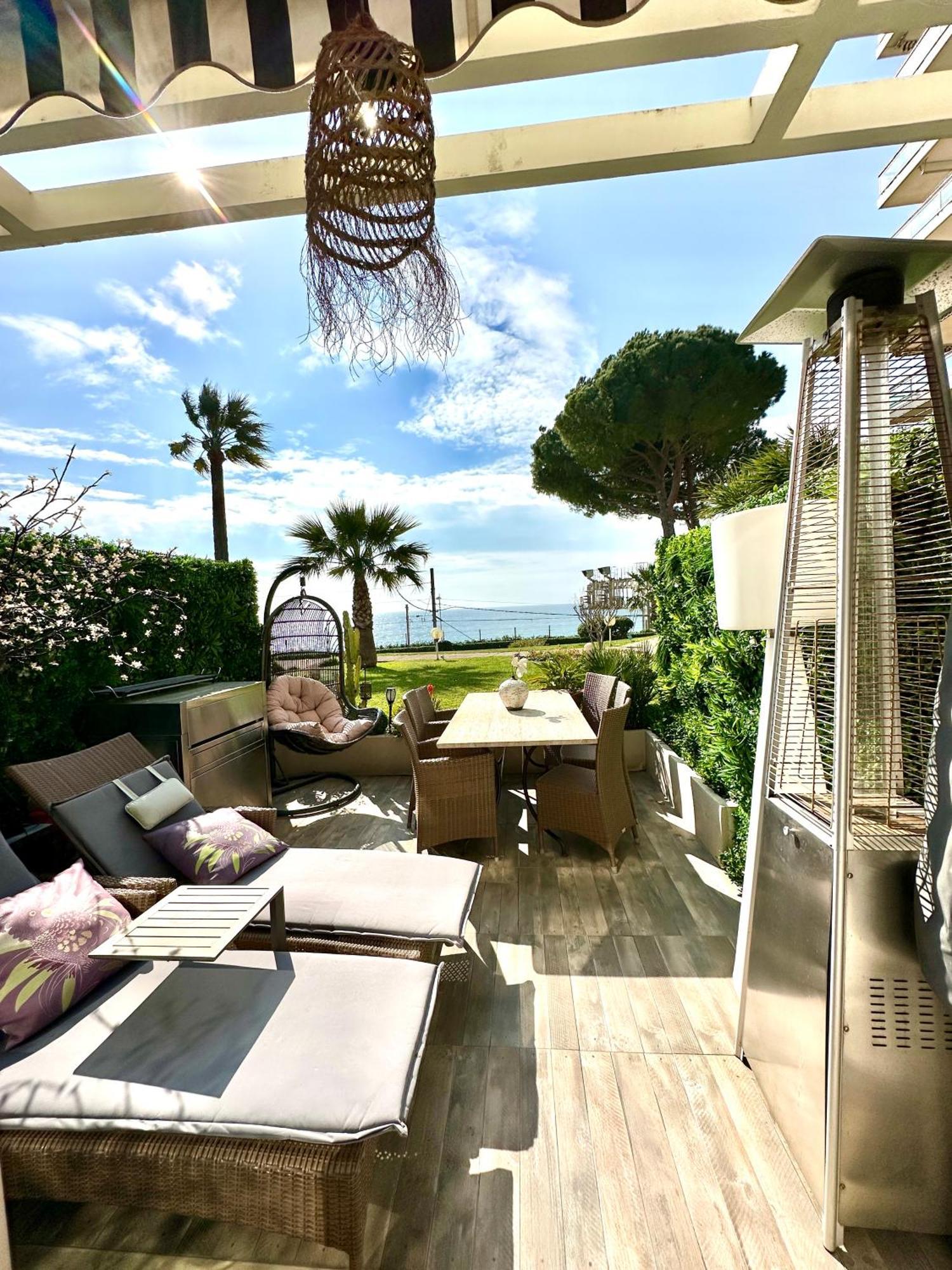 Appartement Magnifique Duplex Au Bord De Cannes
